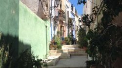 Ruelle à Alicante - JPEG - 80.5 ko - 768×1024 px